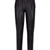 Alba Moda Lederhose In Schwarz 1 Alba Moda Lederhose In Schwarz -Stockerpoint Verkaufsgeschäft alba moda lederhose in schwarz scaled