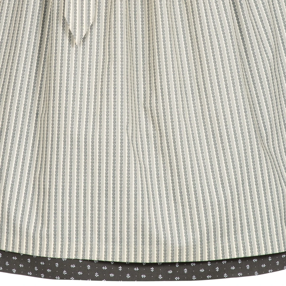 Almsach Midi Dirndl Patricia In Grau 5 Almsach Midi Dirndl Patricia In Grau – Bild 3