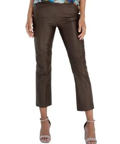 Amy Vermont Lederhose In Dunkelbraun -Stockerpoint Verkaufsgeschäft amy vermont lederhose in dunkelbraun 5 scaled