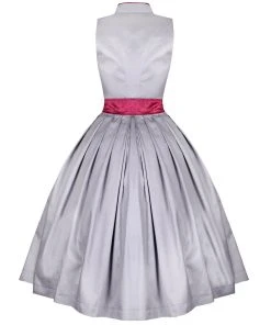 Apple Of My Eye Midi Dirndl In Grau 14 Apple Of My Eye Midi Dirndl In Grau -Stockerpoint Verkaufsgeschäft apple of my eye midi dirndl in grau 12
