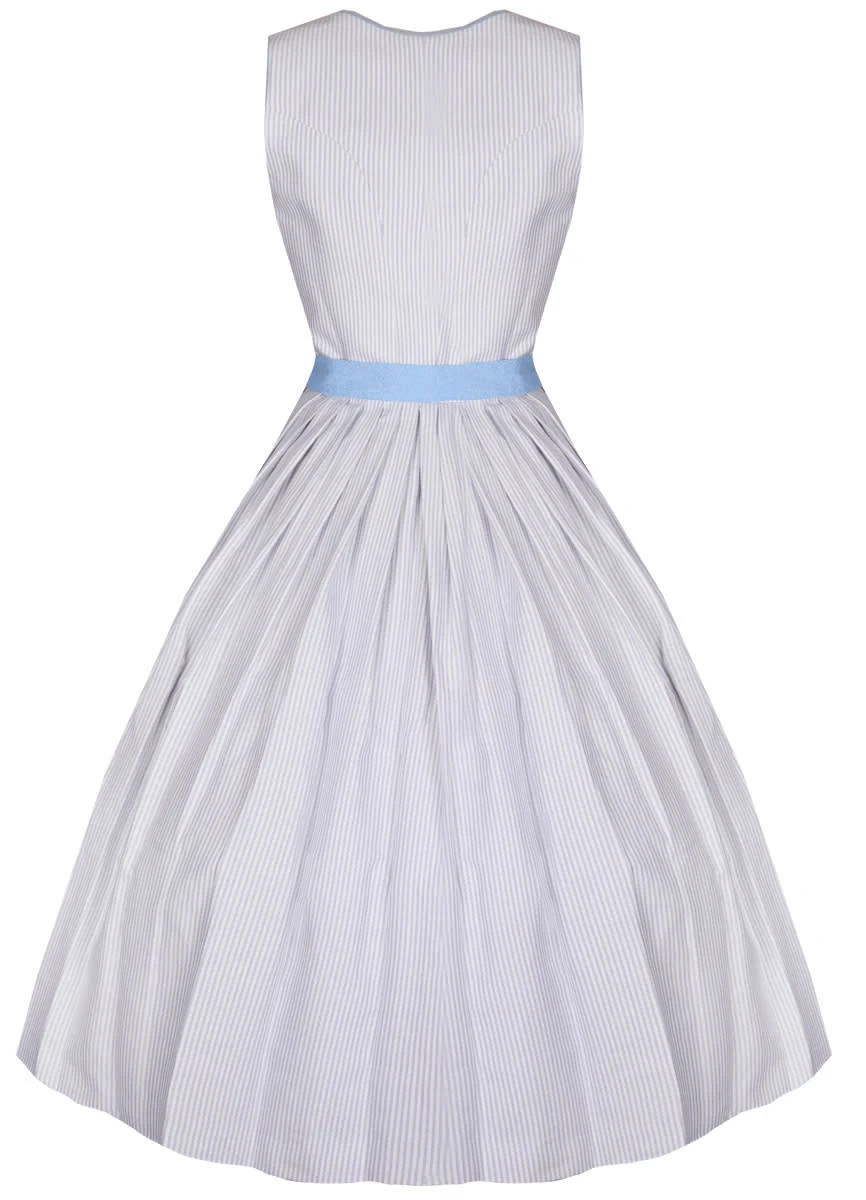 Apple Of My Eye Midi Dirndl In Grau 8 Apple Of My Eye Midi Dirndl In Grau – Bild 6