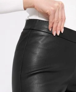 BTFCPH Lederhose NEWalma In Schwarz -Stockerpoint Verkaufsgeschäft btfcph lederhose newalma in schwarz 4 scaled