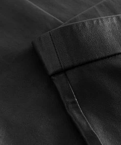 BTFCPH Lederhose NEWalma In Schwarz -Stockerpoint Verkaufsgeschäft btfcph lederhose newalma in schwarz 7 scaled