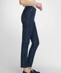 Fadenmeister Berlin Lederhose Leather In Marine -Stockerpoint Verkaufsgeschäft fadenmeister berlin lederhose leather in marine 3 scaled