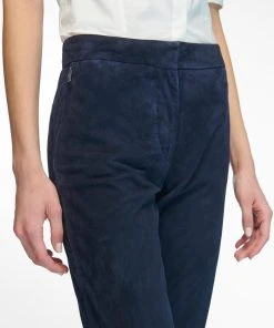 Fadenmeister Berlin Lederhose Leather In Marine -Stockerpoint Verkaufsgeschäft fadenmeister berlin lederhose leather in marine 4 scaled