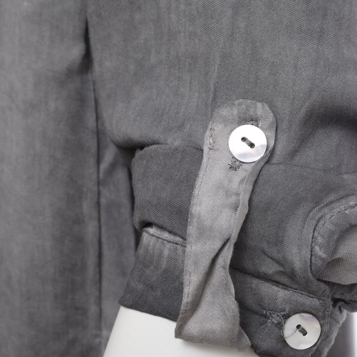 Hangowear Trachtenbluse In Grau 6 Hangowear Trachtenbluse In Grau – Bild 4