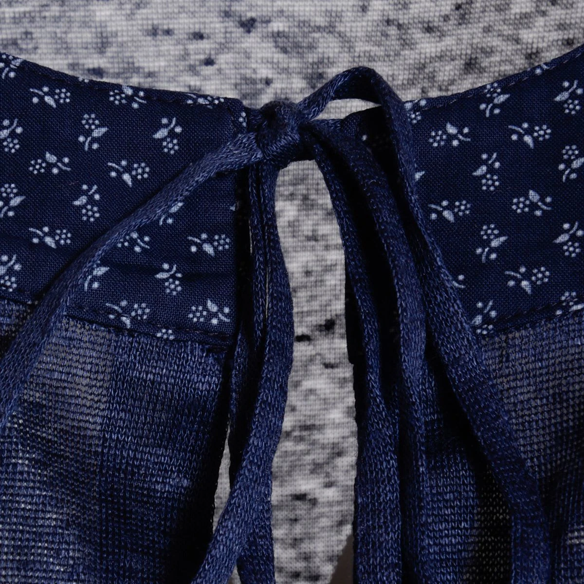 Hess Frackmann Trachtenbluse In Blau 4 Hess Frackmann Trachtenbluse In Blau – Bild 2