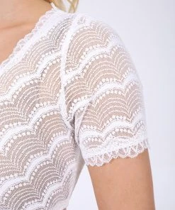 Krüger Dirndl Dirndlbluse In Creme -Stockerpoint Verkaufsgeschäft kruger dirndl dirndlbluse in creme 5