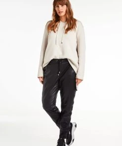 MIAMODA Lederhose In Schwarz -Stockerpoint Verkaufsgeschäft miamoda lederhose in schwarz 1 scaled