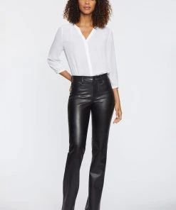 NYDJ Hose Marilyn Straight In Schwarz -Stockerpoint Verkaufsgeschäft nydj hose marilyn straight in schwarz 2 scaled