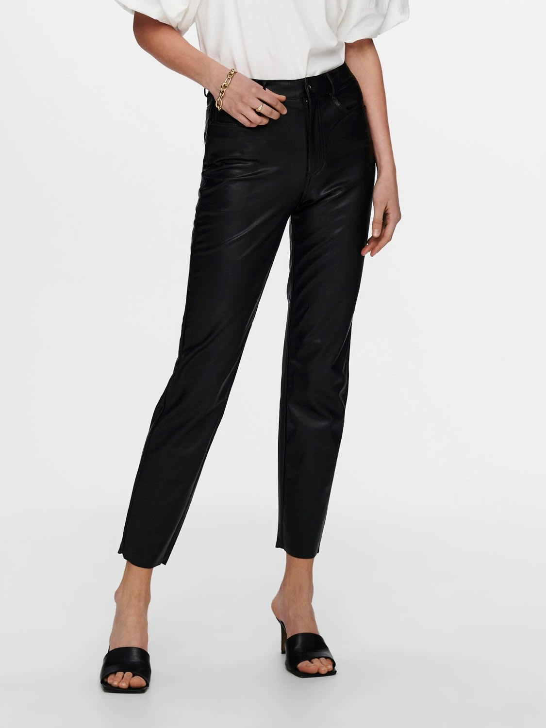 ONLY High WaistPU Kunstleder Hose Stretch Pants Beschichtet ONLEMILY In Schwarz 3 ONLY High WaistPU Kunstleder Hose Stretch Pants Beschichtet ONLEMILY In Schwarz