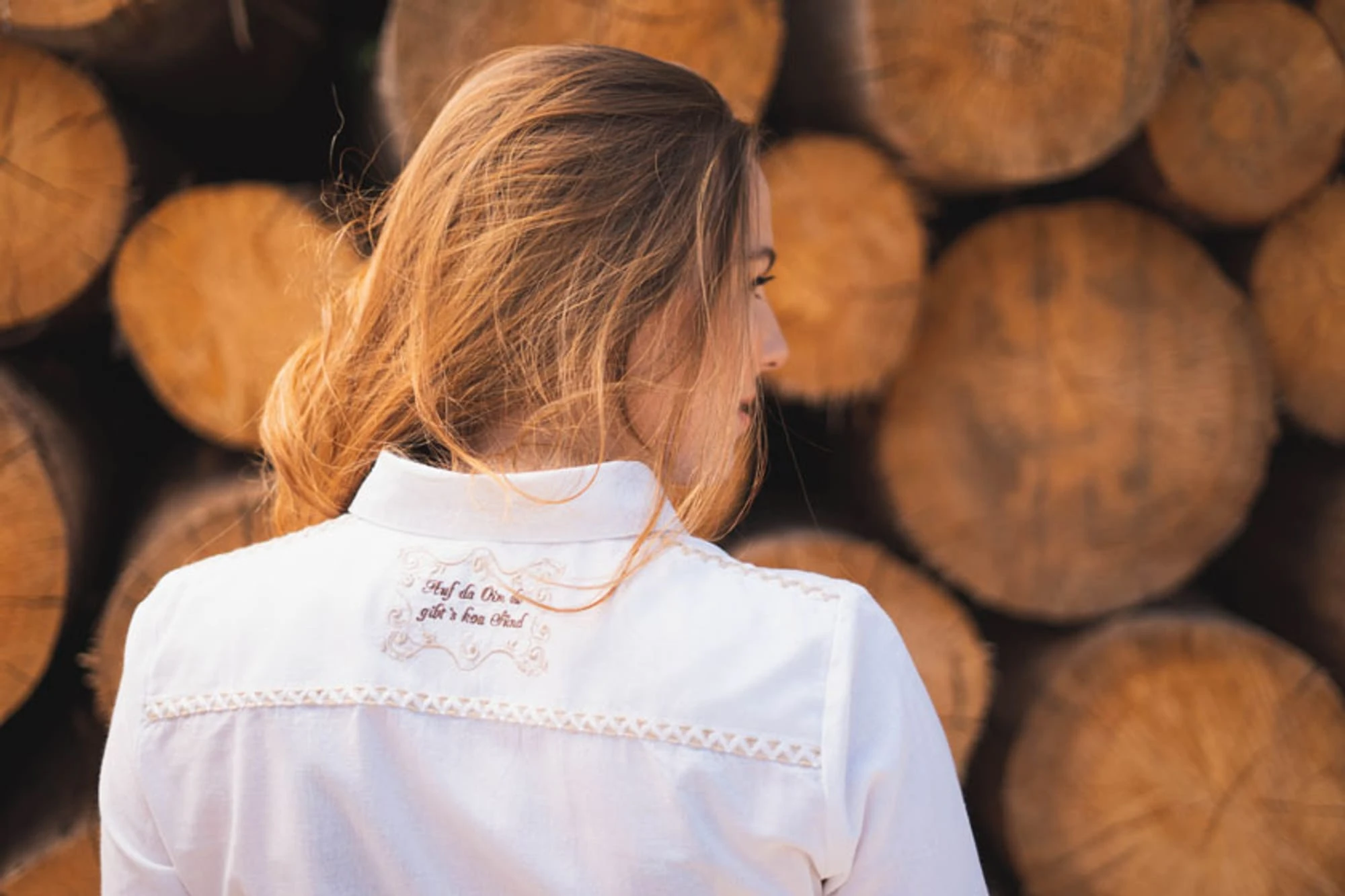 OS-Trachten Trachtenbluse Spaci In Weiß 8 OS-Trachten Trachtenbluse Spaci In Weiß – Bild 6