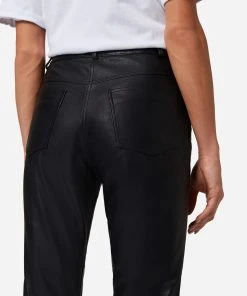RICANO Lederhose 9809 In Schwarz -Stockerpoint Verkaufsgeschäft ricano lederhose 9809 in schwarz 3 scaled