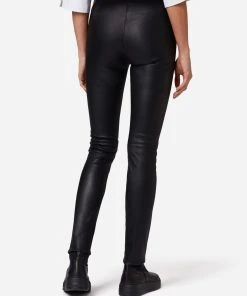 RICANO Lederhose Asteroid Stretch In Schwarz -Stockerpoint Verkaufsgeschäft ricano lederhose asteroid stretch in schwarz 2 scaled