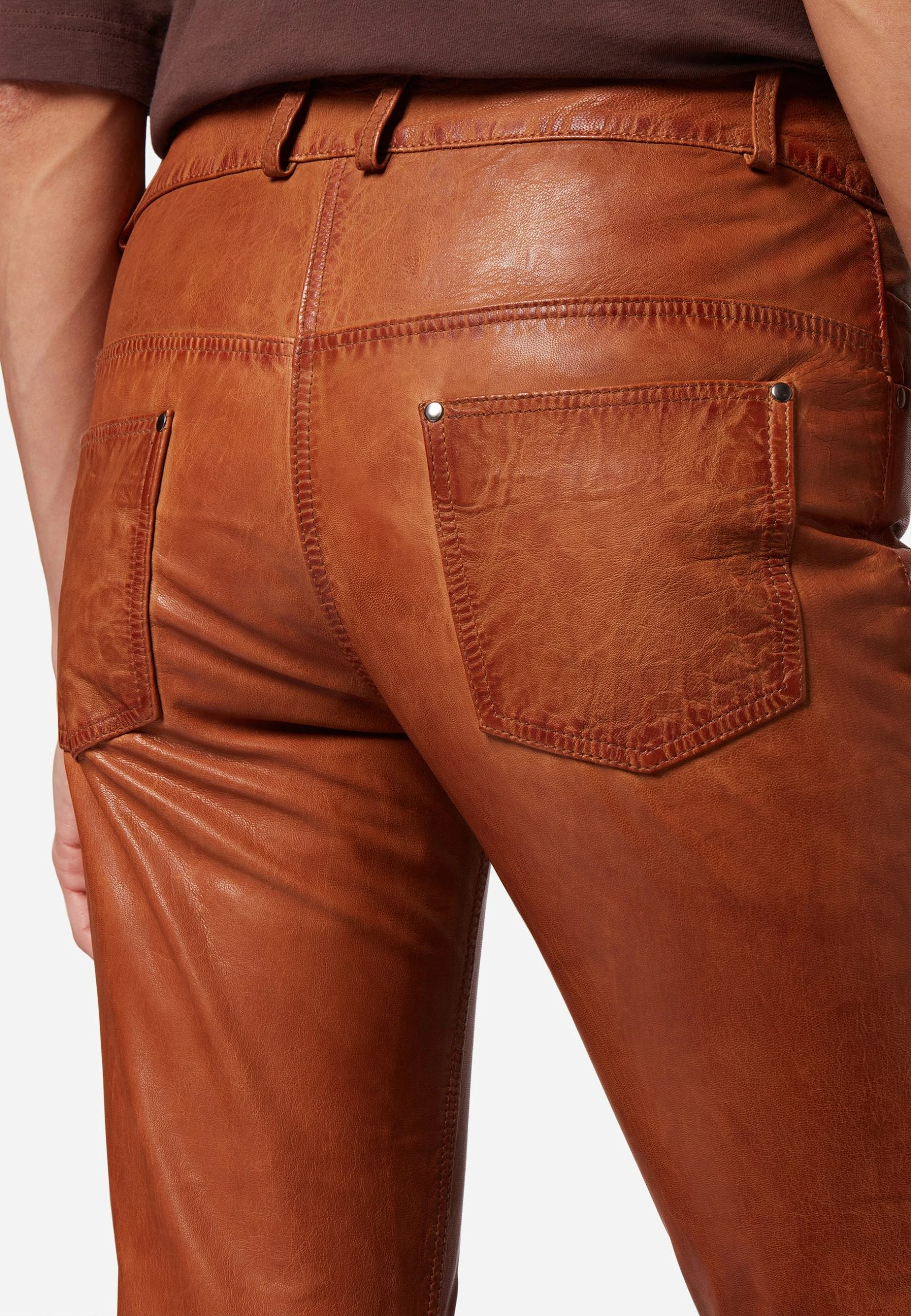 RICANO Lederhose Dorin In Cognac Braun 6 RICANO Lederhose Dorin In Cognac Braun – Bild 4