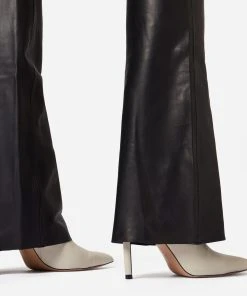 RICANO Lederhose Low Cut 2 In Schwarz 12 RICANO Lederhose Low Cut 2 In Schwarz -Stockerpoint Verkaufsgeschäft ricano lederhose low cut 2 in schwarz 4 scaled