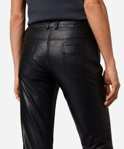 RICANO Lederhose Triston-B In Schwarz 10 RICANO Lederhose Triston-B In Schwarz -Stockerpoint Verkaufsgeschäft ricano lederhose triston b in schwarz 3 scaled