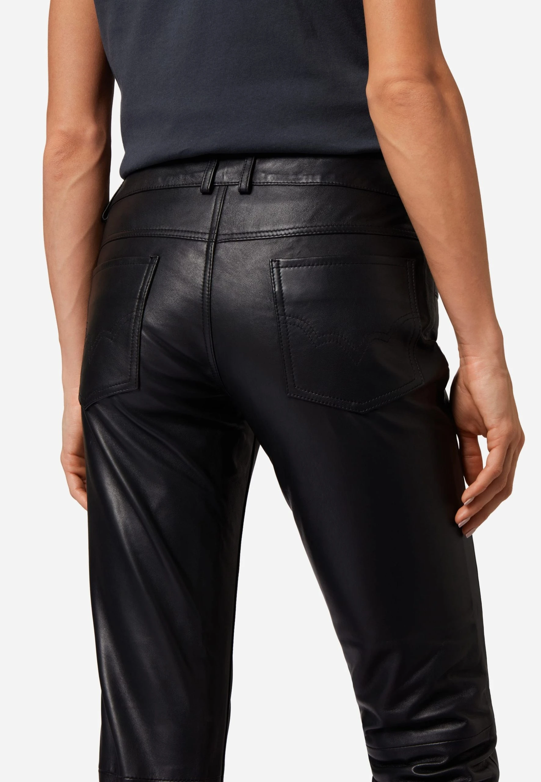 RICANO Lederhose Triston-B In Schwarz 6 RICANO Lederhose Triston-B In Schwarz – Bild 4