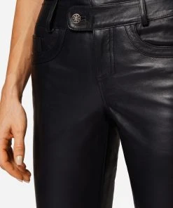 RICANO Lederhose Triston-B In Schwarz 11 RICANO Lederhose Triston-B In Schwarz -Stockerpoint Verkaufsgeschäft ricano lederhose triston b in schwarz 4 scaled