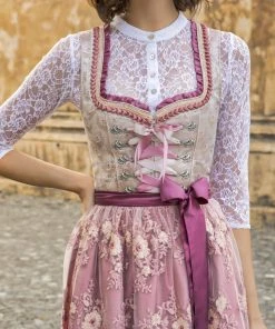 Stockerpoint Bluse "5070" In Weiss 11 Stockerpoint Bluse "5070" In Weiss -Stockerpoint Verkaufsgeschäft stockerpoint bluse 5070 in weiss 4 scaled