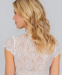 Stockerpoint Bluse "Daisy" In Creme 9 Stockerpoint Bluse "Daisy" In Creme -Stockerpoint Verkaufsgeschäft stockerpoint bluse daisy in creme 2 scaled