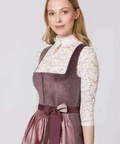 Stockerpoint Dirndlbluse "Deliane" In Creme -Stockerpoint Verkaufsgeschäft stockerpoint dirndlbluse deliane in creme 2 scaled