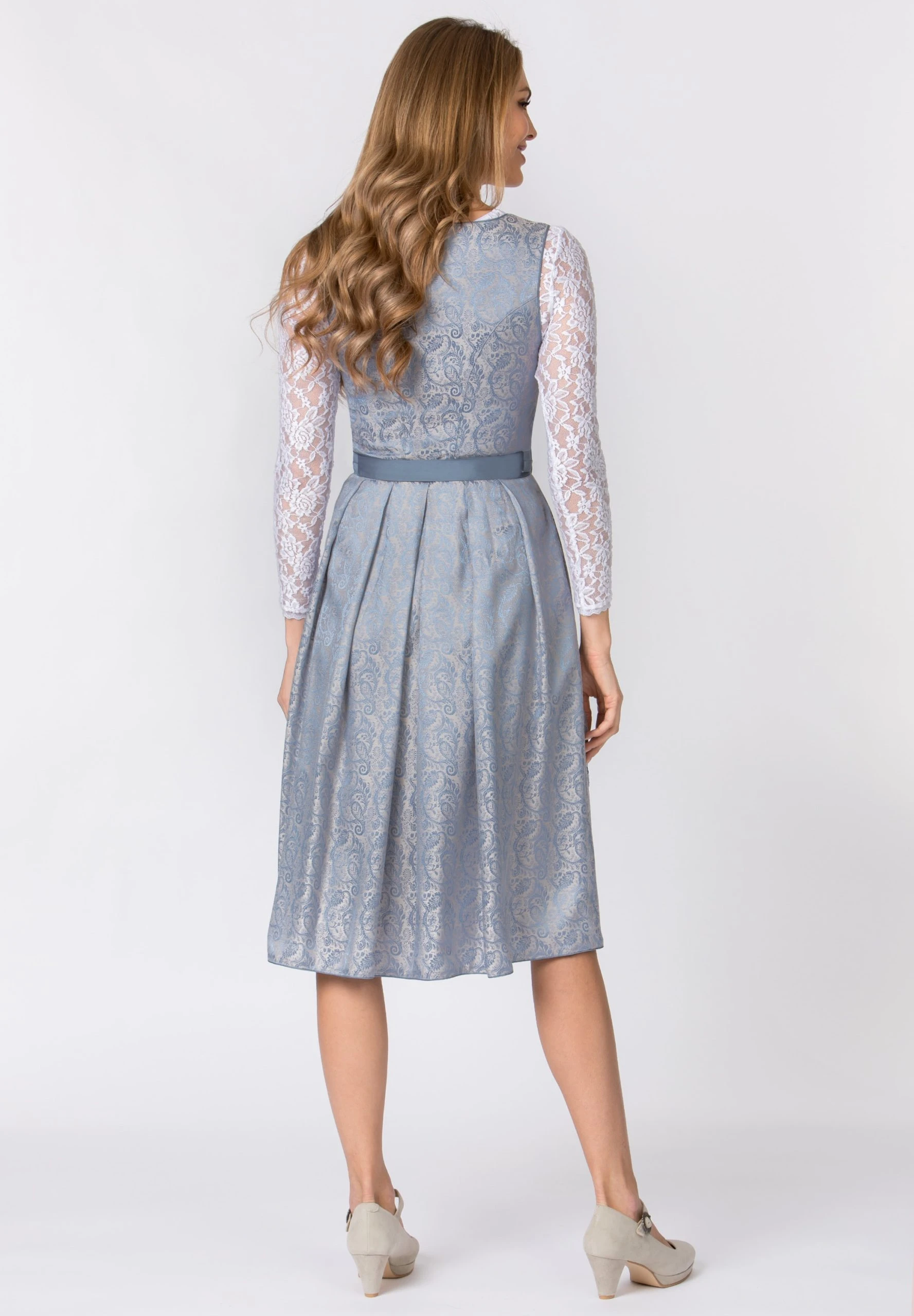 Stockerpoint Langes Dirndl "Sidonia" In Rauchblau 5 Stockerpoint Langes Dirndl "Sidonia" In Rauchblau – Bild 3