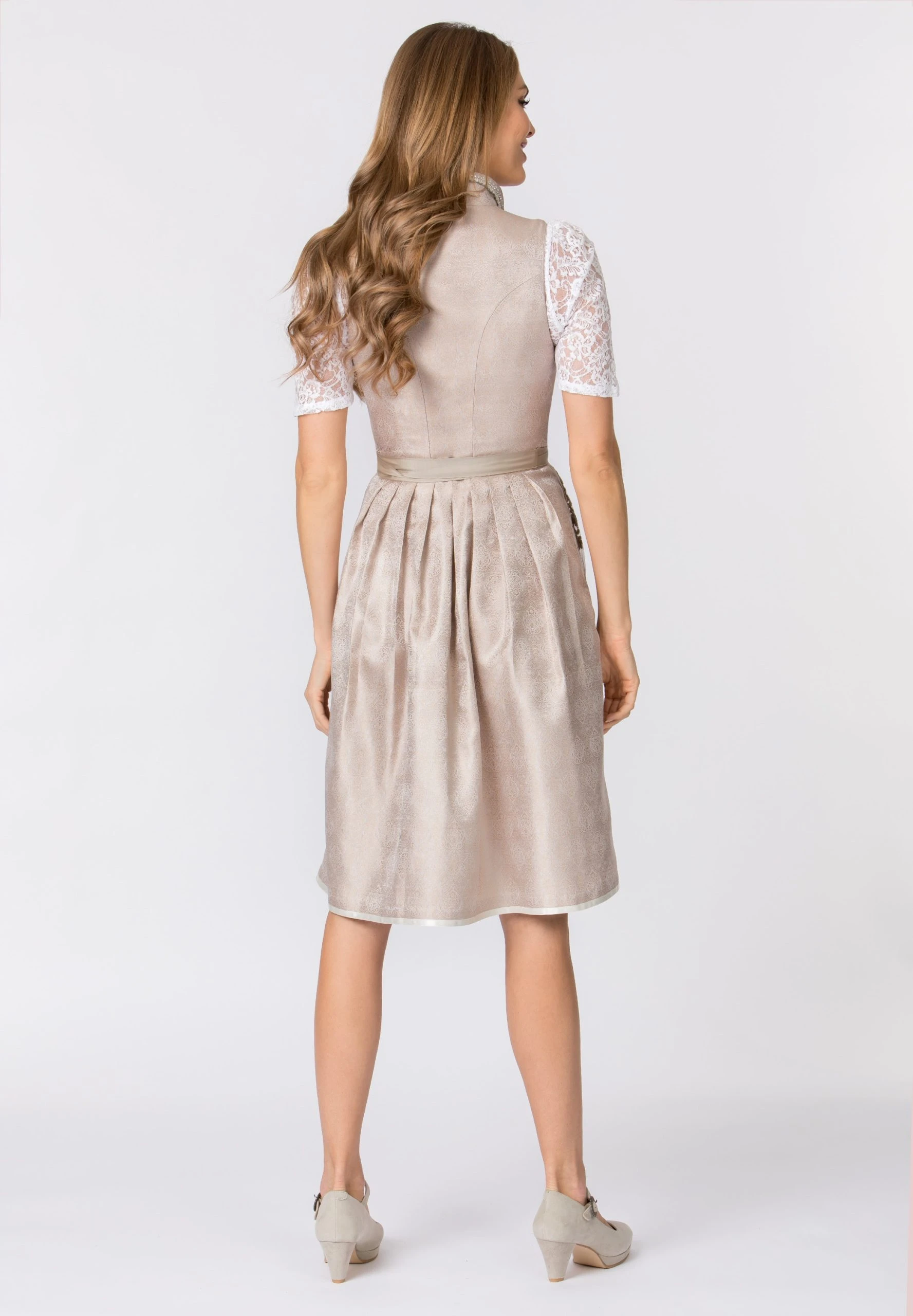 Stockerpoint Midi Dirndl "Adriene" In Taupe 5 Stockerpoint Midi Dirndl "Adriene" In Taupe – Bild 3