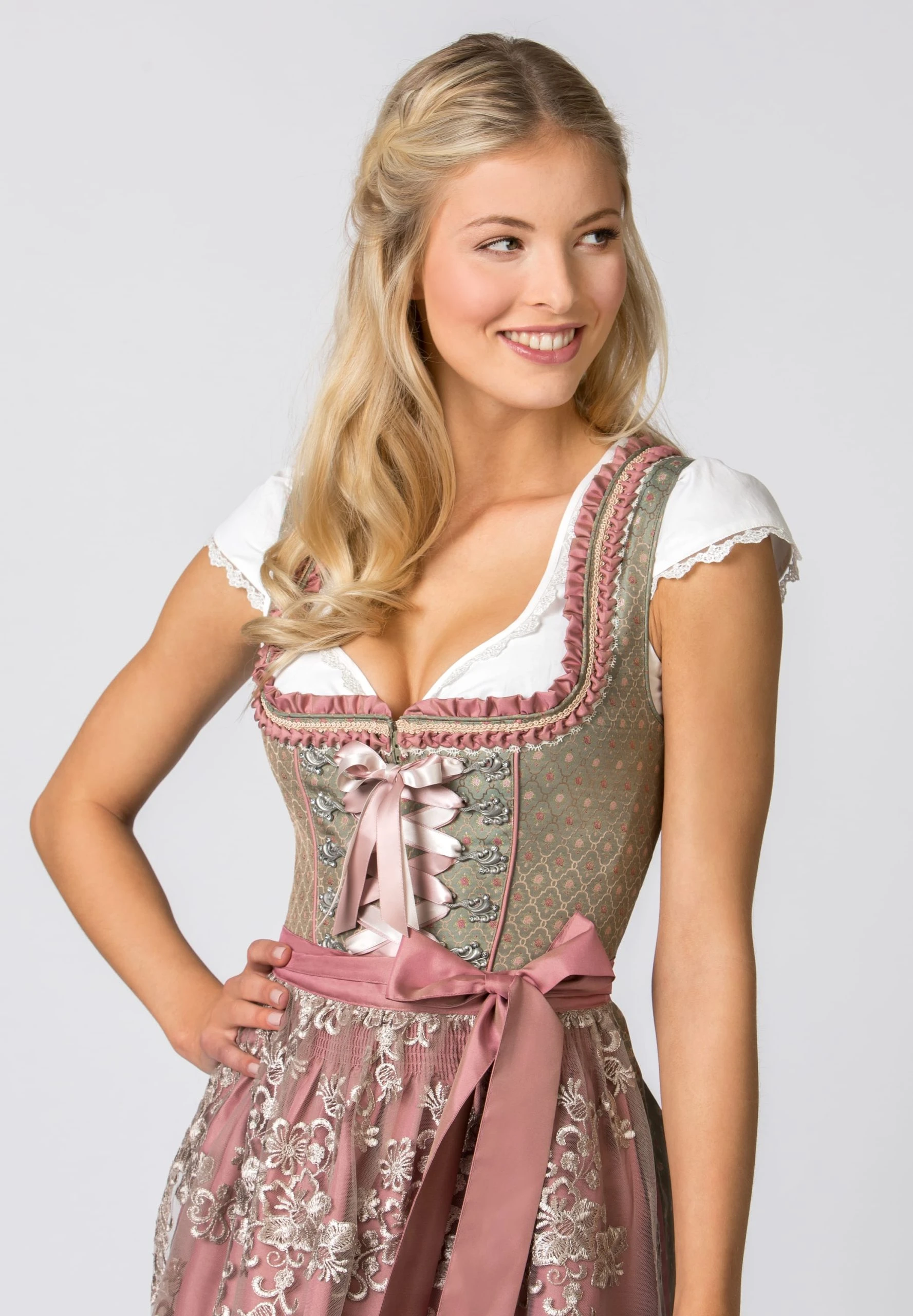 Stockerpoint Midi Dirndl "Alice" In Schilf-rose 7 Stockerpoint Midi Dirndl "Alice" In Schilf-rose – Bild 5