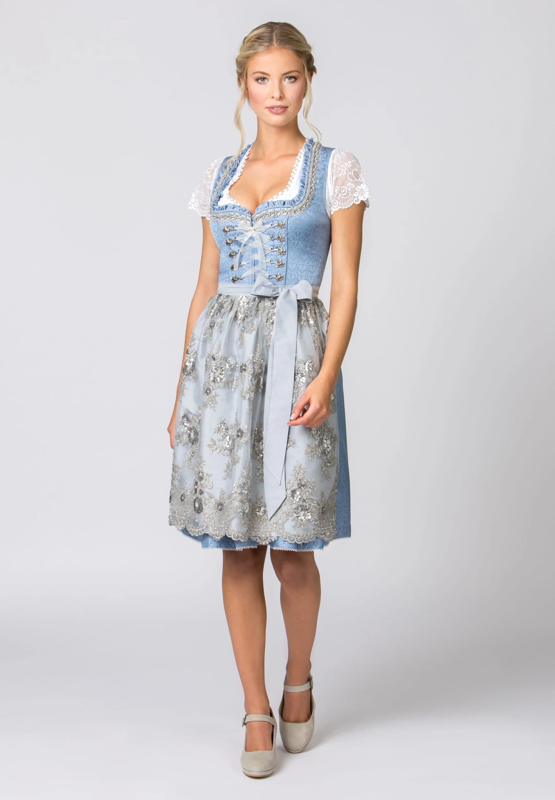 Stockerpoint Midi Dirndl "Anastasia" In Hellblau-silber 4 Stockerpoint Midi Dirndl "Anastasia" In Hellblau-silber – Bild 2
