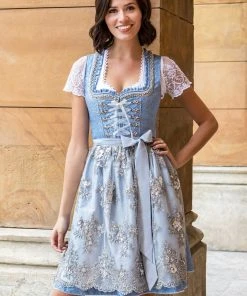 Stockerpoint Midi Dirndl "Anastasia" In Hellblau-silber 13 Stockerpoint Midi Dirndl "Anastasia" In Hellblau-silber -Stockerpoint Verkaufsgeschäft stockerpoint midi dirndl anastasia in hellblau silber 5 scaled