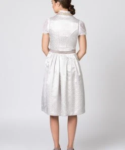 Stockerpoint Midi Dirndl "Xenia" In Creme 14 Stockerpoint Midi Dirndl "Xenia" In Creme -Stockerpoint Verkaufsgeschäft stockerpoint midi dirndl xenia in creme 5 scaled
