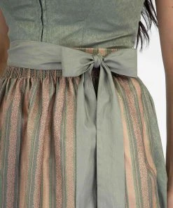 Turi Landhaus Dirndl In Grün -Stockerpoint Verkaufsgeschäft turi landhaus dirndl in grun 3