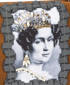 Wiesnkönig Tasche Therese Mit Krone In Anthrazit 12 Wiesnkönig Tasche Therese Mit Krone In Anthrazit -Stockerpoint Verkaufsgeschäft wiesnkonig tasche therese mit krone in anthrazit 4